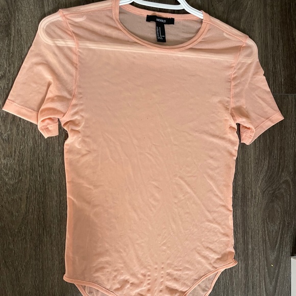 Mesh pink bodysuit - Picture 1 of 3